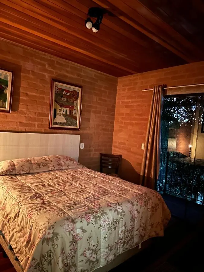 Bed & Breakfast Suites La Reserve Campos do Jordao